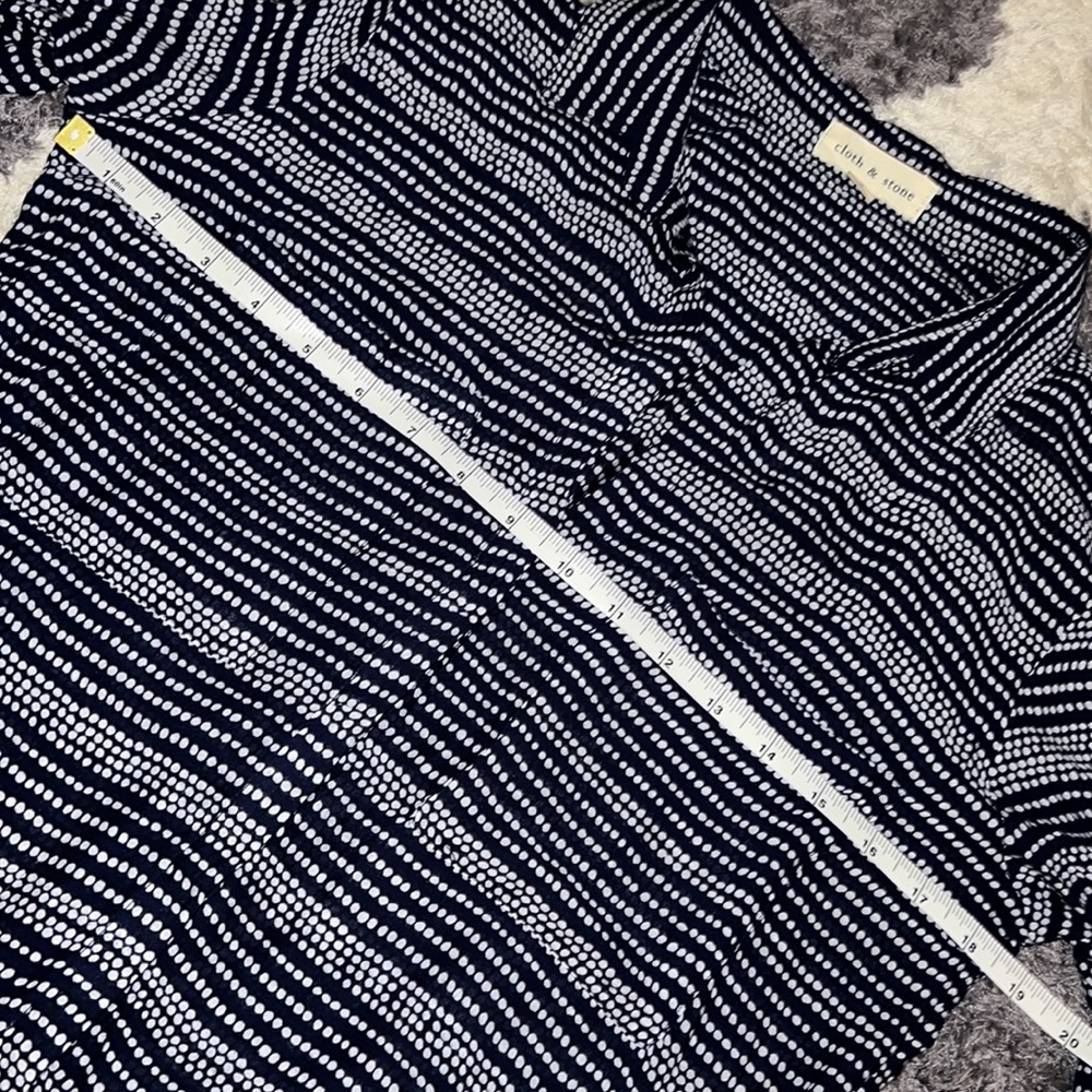 Cloth & Stone Light And Flowey Button Down Size S… - image 5